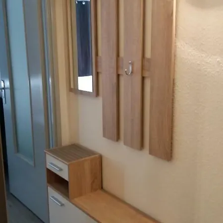 Studio De L'est Apartment